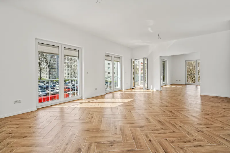5 -Zimmer-Wohnung mit Balkon, Wintergarten und Fußbodenheizung - Erstbezug — photo 1